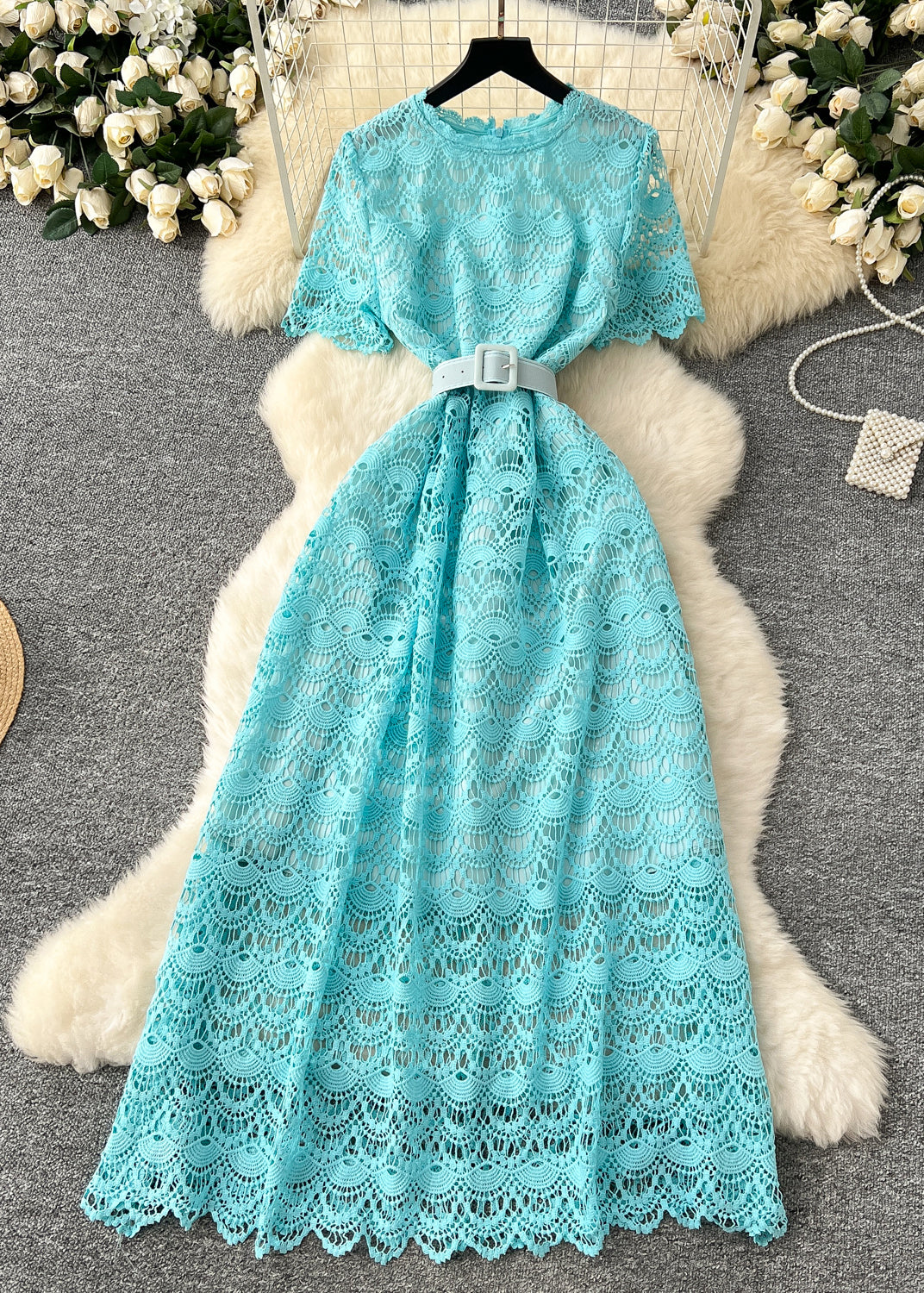 Beautifully Finished Dress in a Timeless Design