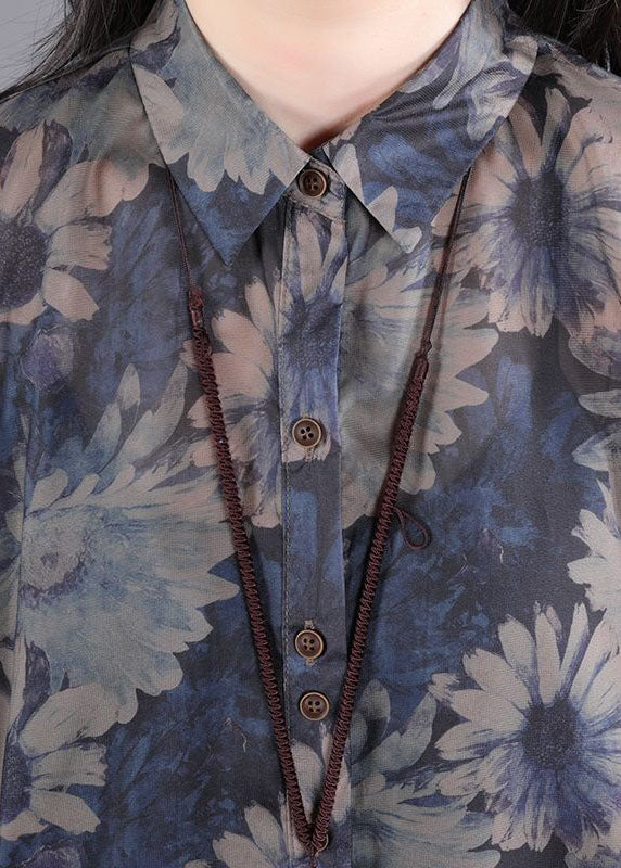 Classic Vintage Shirt with a Flattering Fit