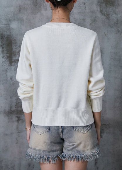 Beautifully Finished Top in a Timeless Design