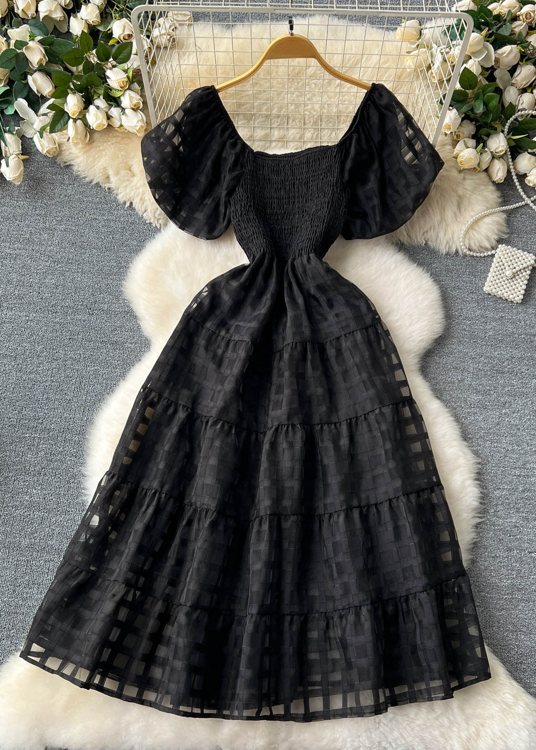 Classic Vintage Dress with a Flattering Fit
