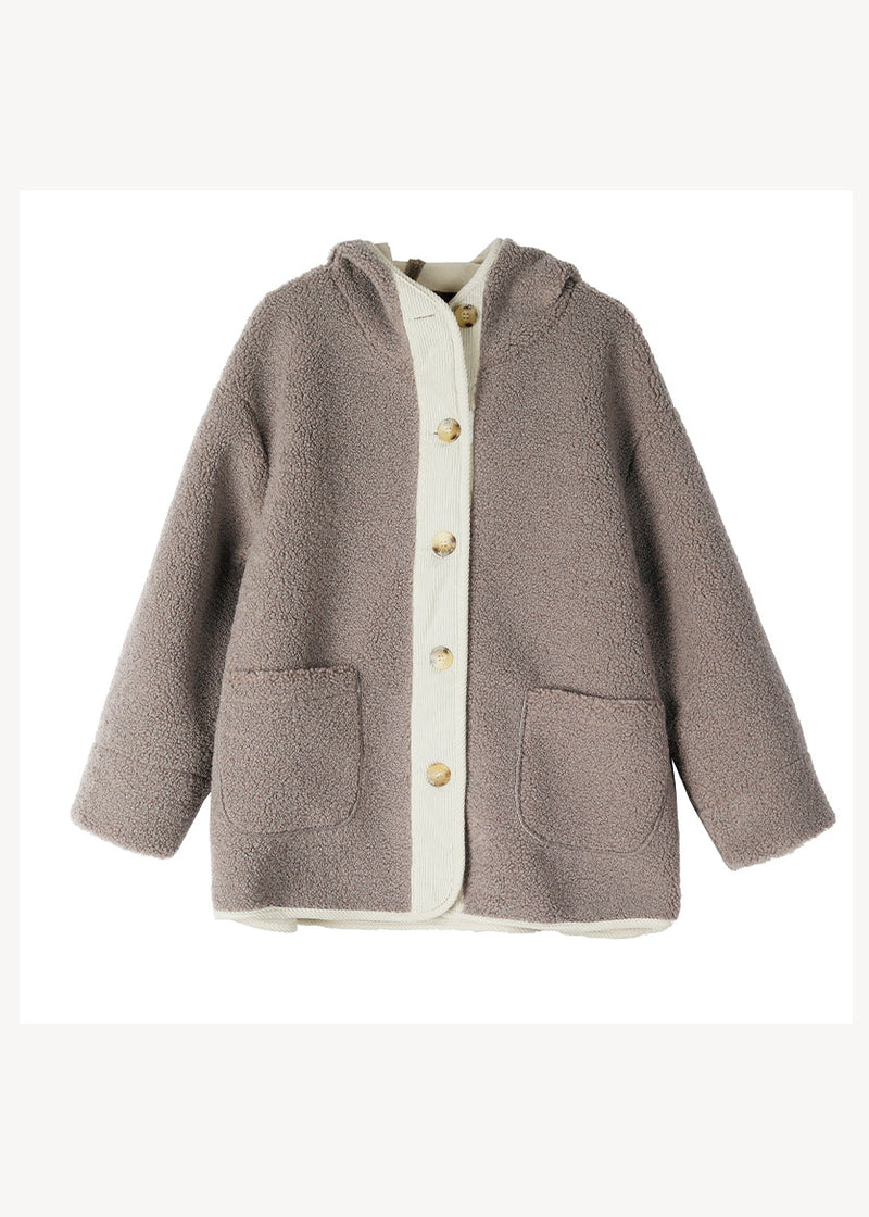 Elegantly Styled Coat for Everyday Wear