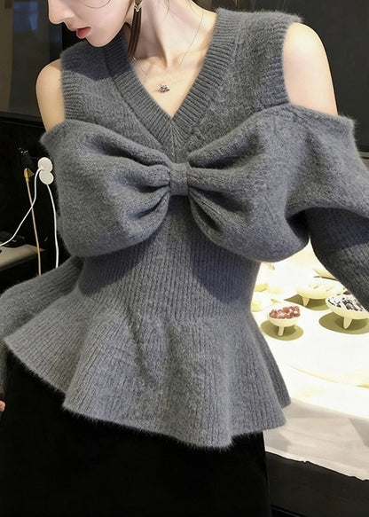 Well Tailored Sweater with a Graceful Silhouette