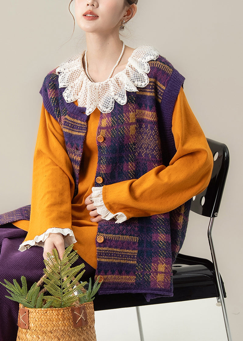 Classic Vintage Coat with a Flattering Fit