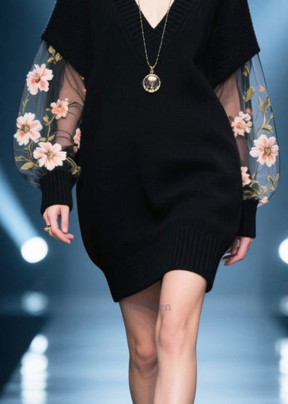 Classic Vintage Sweater with a Flattering Fit