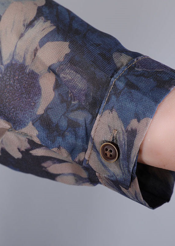 Classic Vintage Shirt with a Flattering Fit