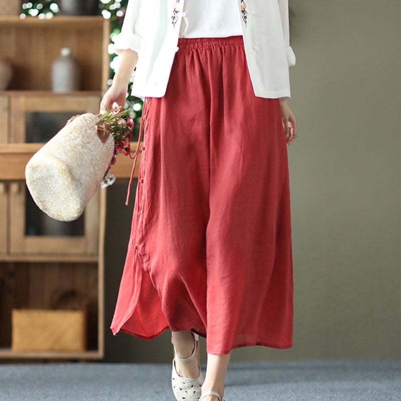 Gracefully Styled Garment for Any Occasion