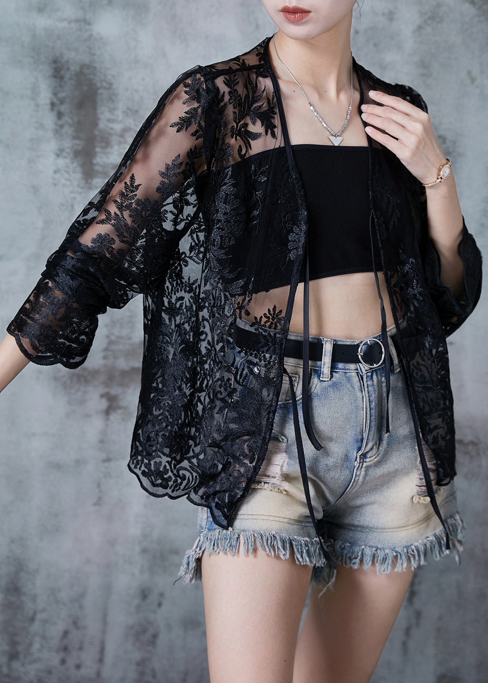 Effortlessly Elegant Cardigan with a Timeless Design