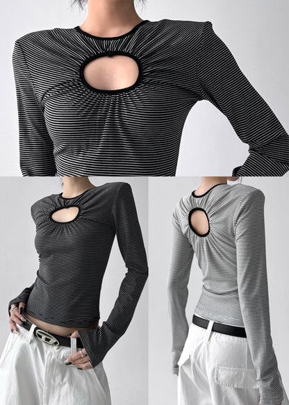 Effortlessly Elegant Top with a Timeless Design