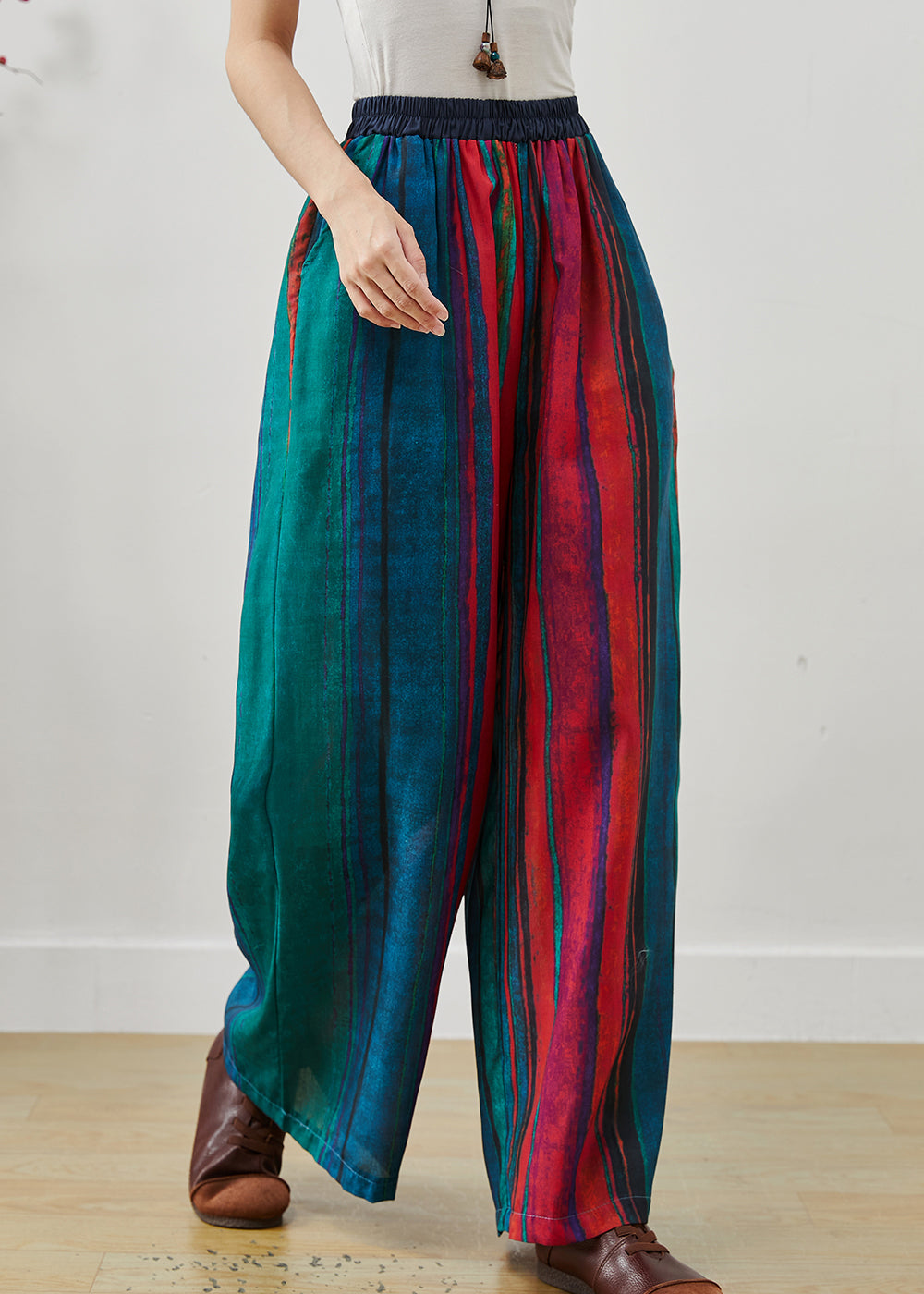 Beautifully Finished Pants in a Timeless Design