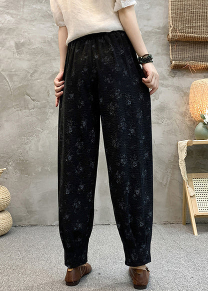 Well Tailored Pants with a Graceful Silhouette
