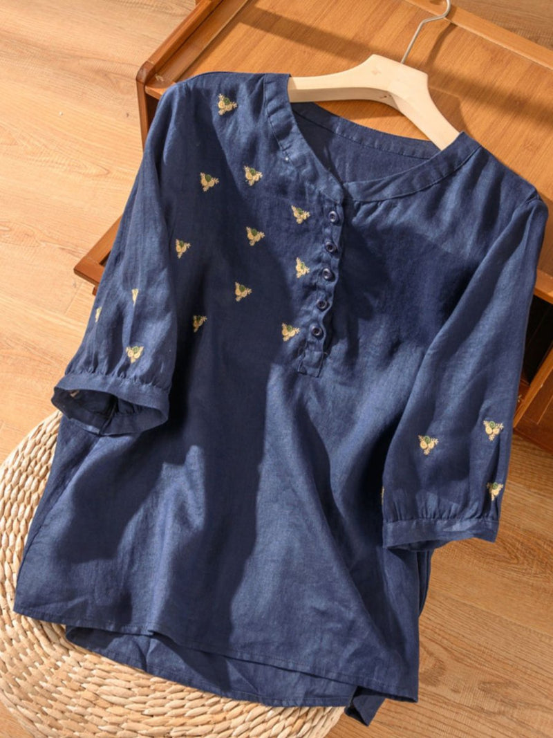 Classic Vintage & Enduringly Stylish Top