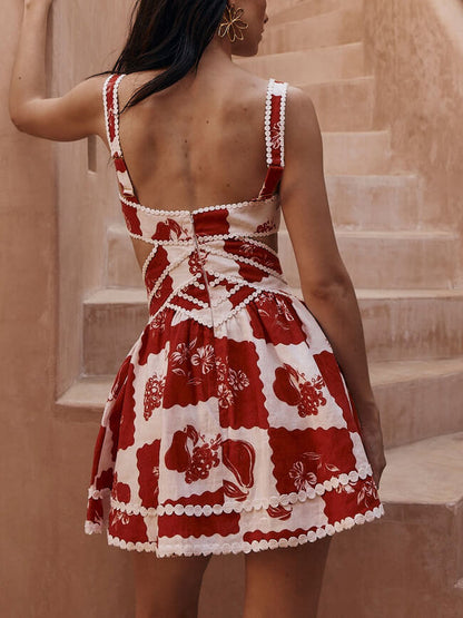 A Vintage Style Dress with Delicate Timeless Details