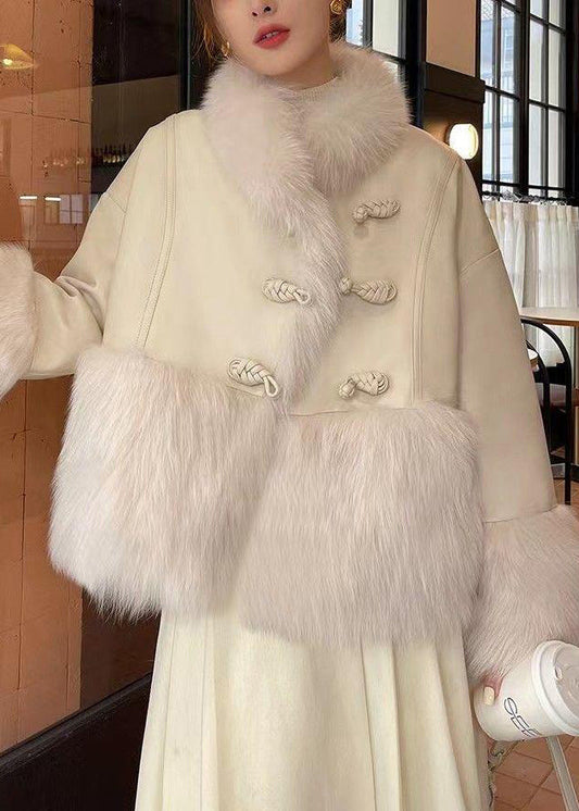 Beautifully Crafted Coat in a Classic Style