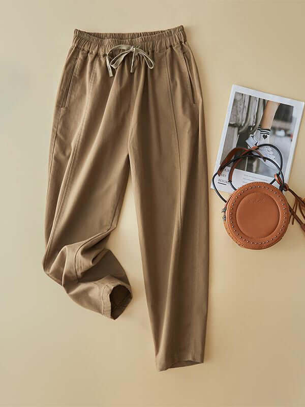 Classic Vintage Pants with a Flattering Fit