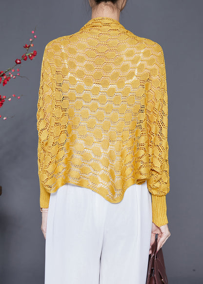 Well Tailored Cardigan with a Graceful Silhouette