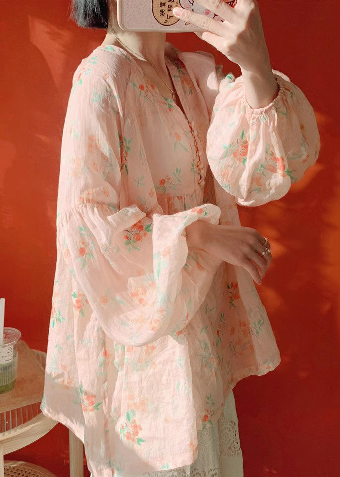 Classic Vintage & Enduringly Stylish Blouse