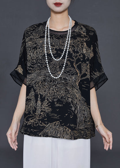 Beautifully Crafted Blouse in a Classic Style