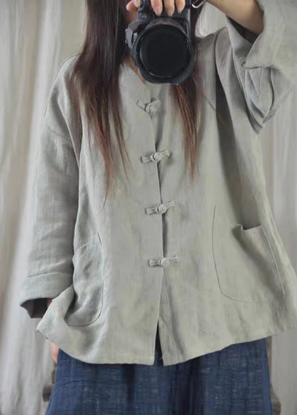 Well Tailored Shirt with a Graceful Silhouette