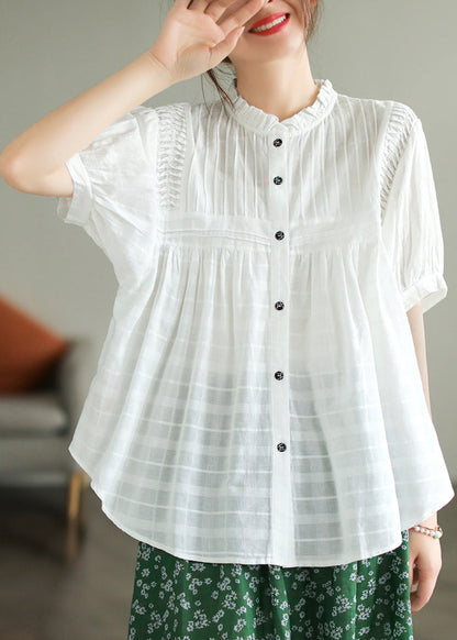 Well Tailored Blouse with a Graceful Silhouette