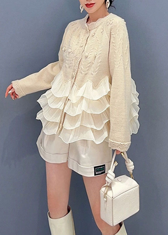 A Vintage Style Top with Delicate Timeless Details