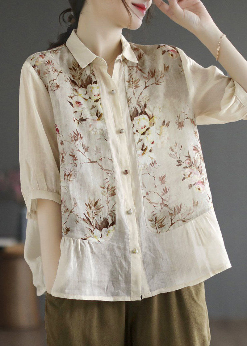 Classic Vintage Blouse with a Flattering Fit