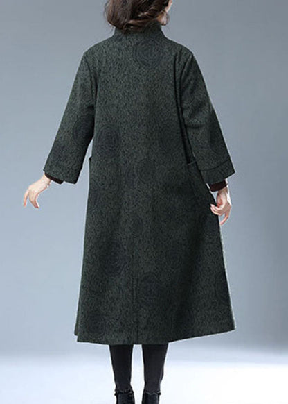 Classic Vintage Coat with a Flattering Fit