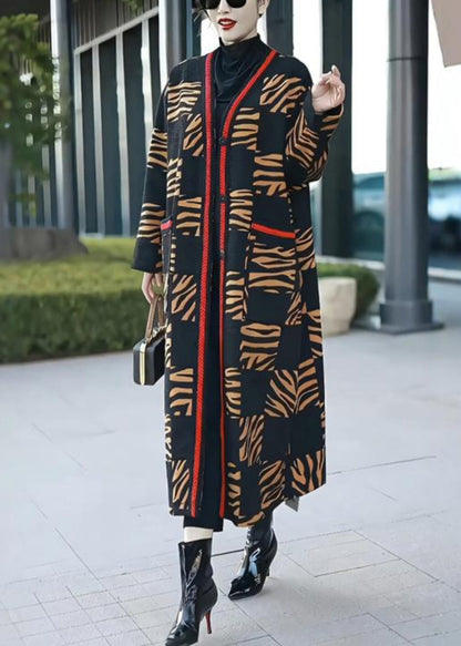 Gracefully Styled Coat for Any Occasion