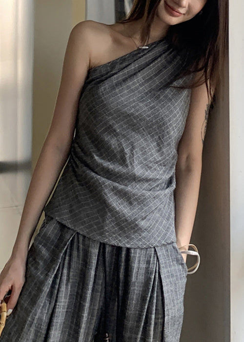 Beautifully Finished Top in a Timeless Design