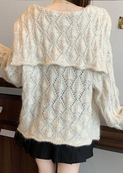Effortlessly Elegant Cardigan with a Timeless Design