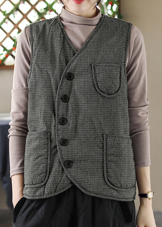 Effortlessly Elegant Garment with a Timeless Design