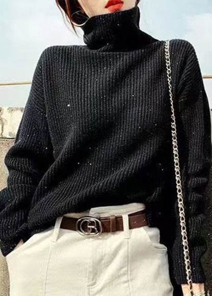 Beautifully Finished Sweater in a Timeless Design