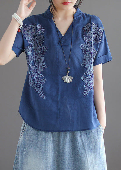 Classic Vintage Shirt with a Flattering Fit