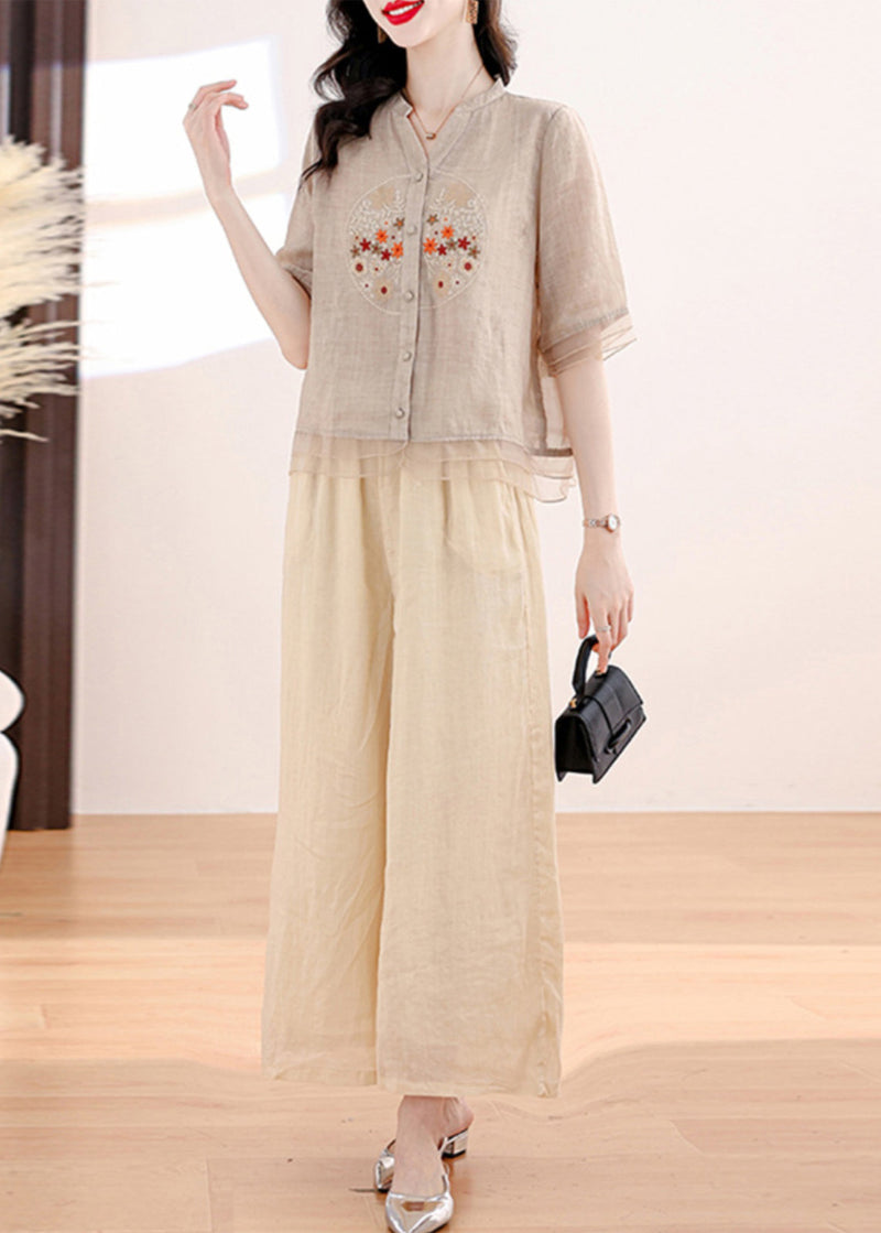 Well Tailored Pants with a Graceful Silhouette