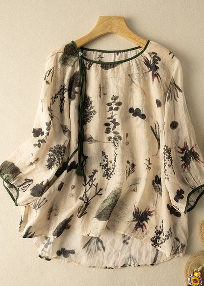 Effortlessly Elegant Blouse with a Timeless Design