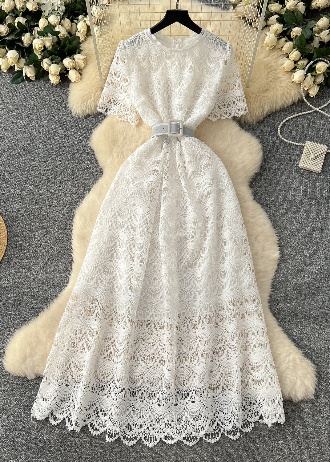 Beautifully Finished Dress in a Timeless Design