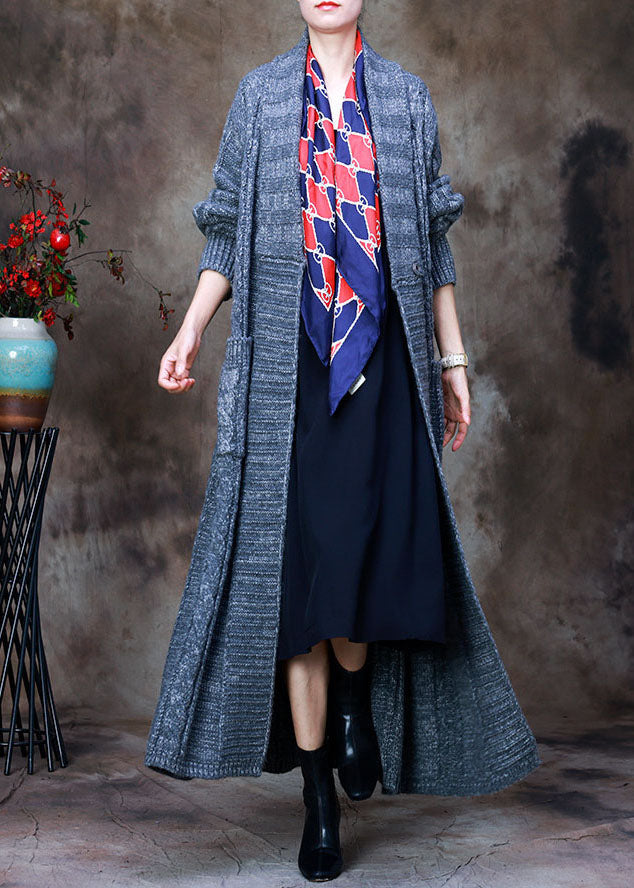 Classic Vintage & Enduringly Stylish Coat