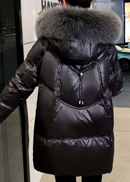 Beautifully Finished Coat in a Timeless Design
