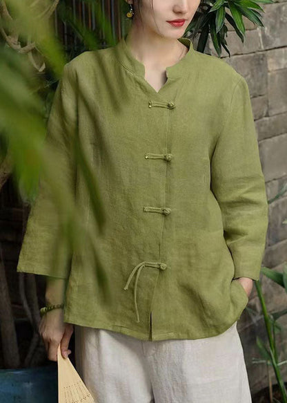 Elegantly Styled Coat for Everyday Wear