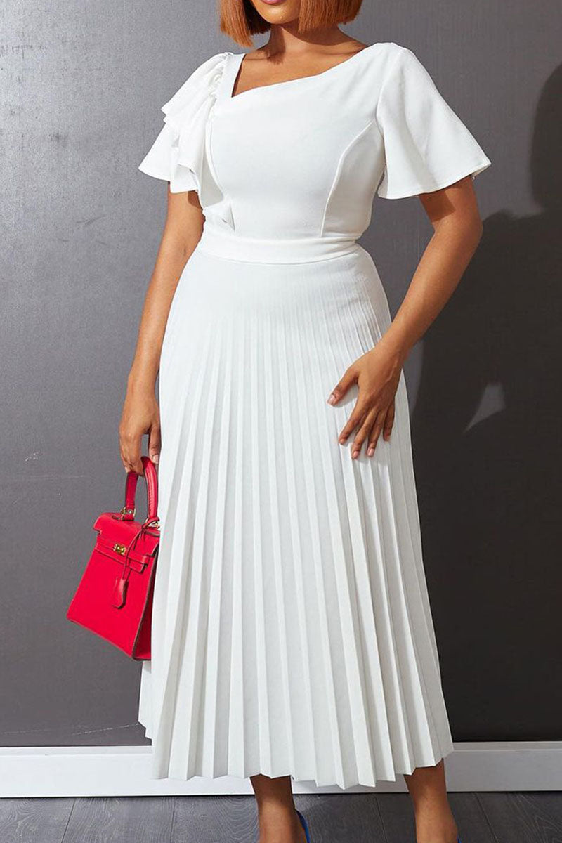 Gracefully Styled Dress for Any Occasion