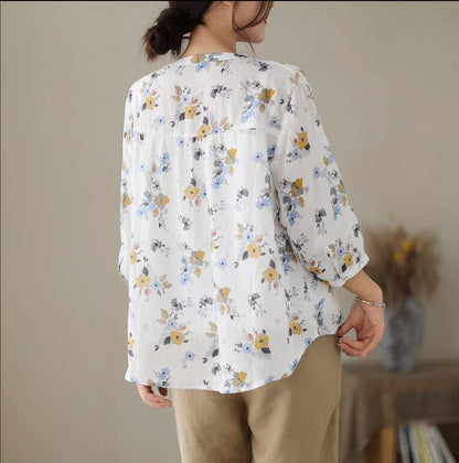 Gracefully Styled Blouse for Any Occasion