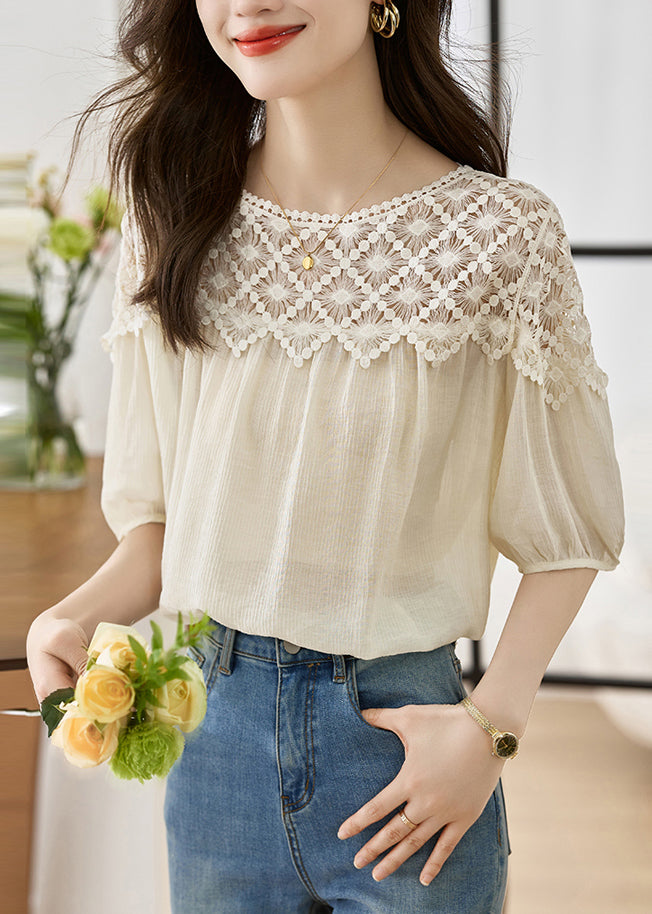 Beautifully Finished T-Shirt in a Timeless Design