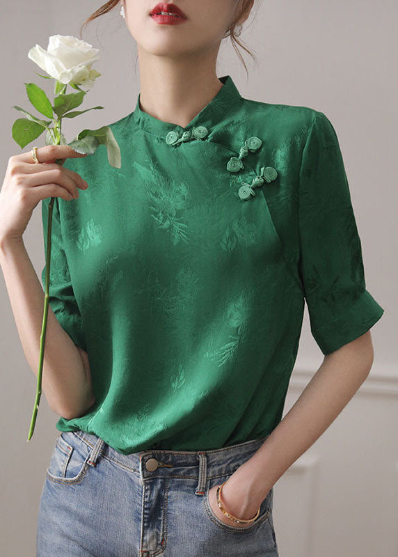 A Vintage Style Shirt with Delicate Timeless Details