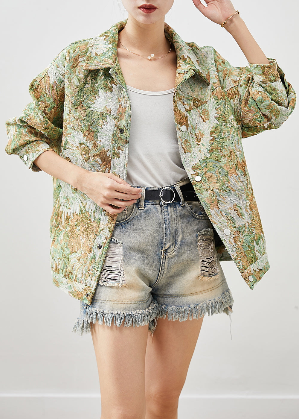 Elegantly Styled Coat for Everyday Wear