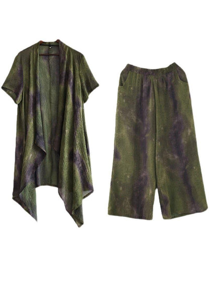 Classic Vintage Garment with a Flattering Fit