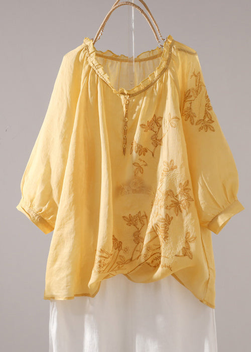 Classic Vintage Shirt with a Flattering Fit