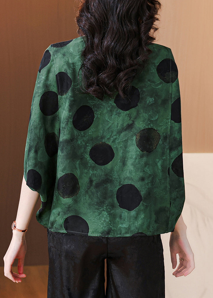A Vintage Style Shirt with Delicate Timeless Details