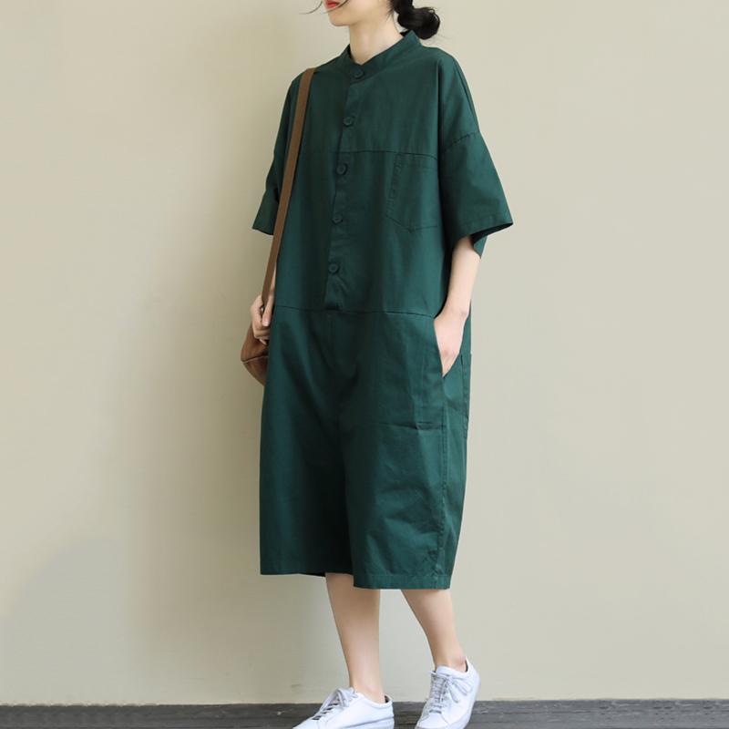 Well Tailored Garment with a Graceful Silhouette