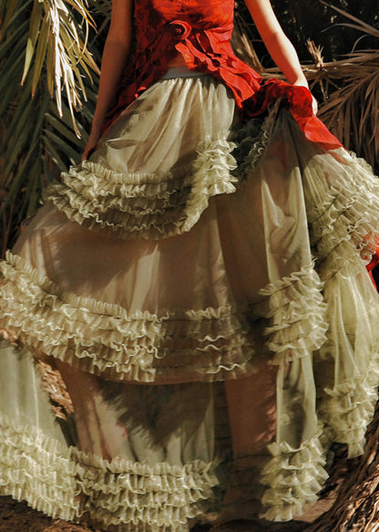 Well Tailored Garment with a Graceful Silhouette
