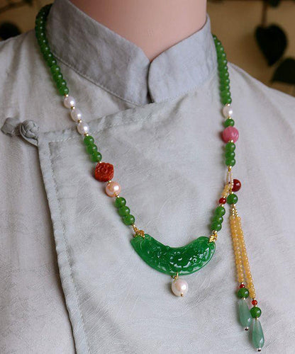Beautiful Pearl Necklace with Unique Style