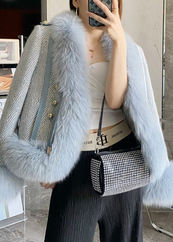 Sophisticated Coat with a Clean Classic Look